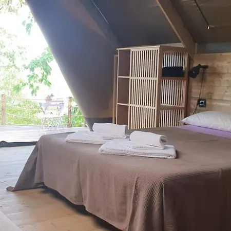 Luxury tent Agricamping La Gallinella